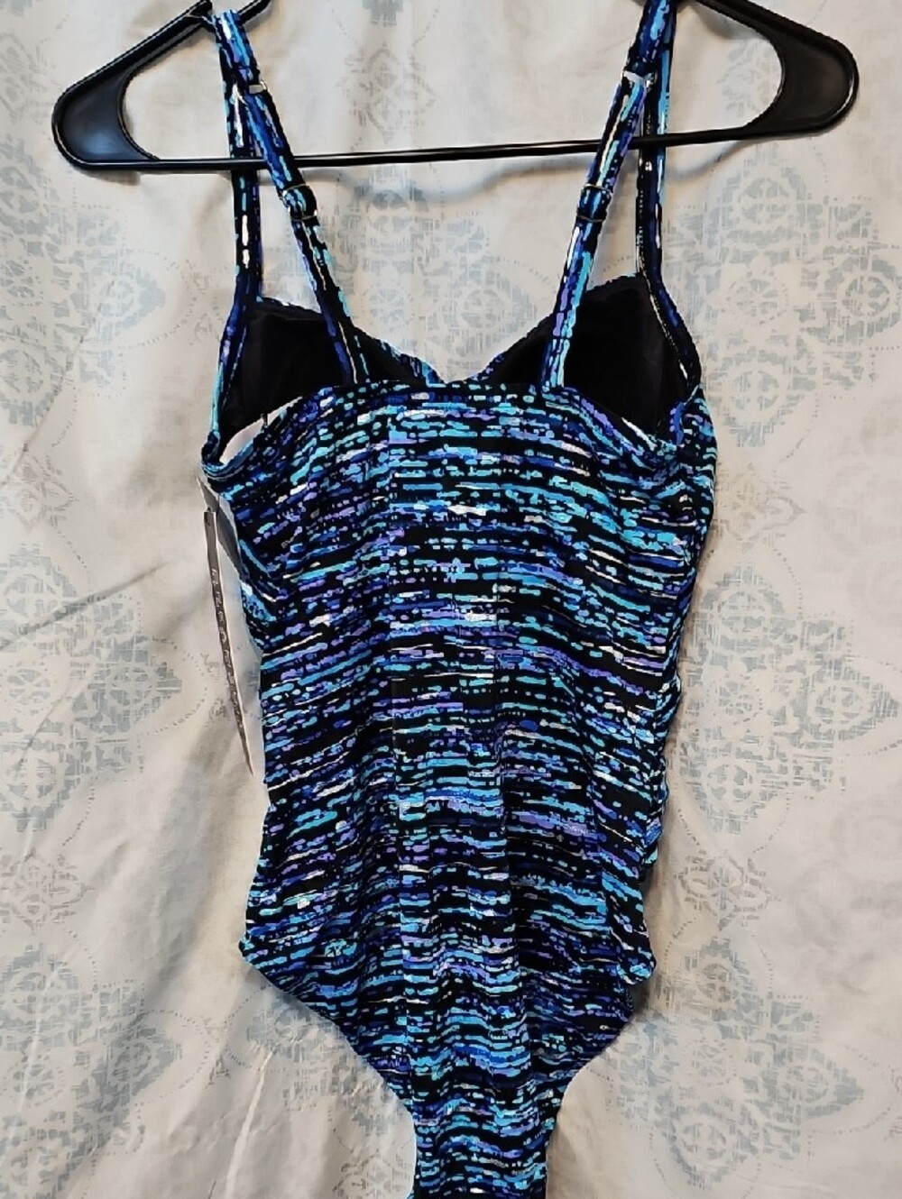 Dreamsuit By Miracle Brands. NWT - Picture 3 of 5